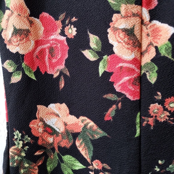 Black floral bodycon dress - Picture 3 of 4